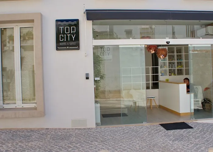 Topcity & Suites